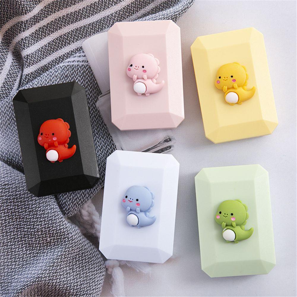 Hộp Đựng Kính Áp Tròng Hình SUMU Dễ Thương