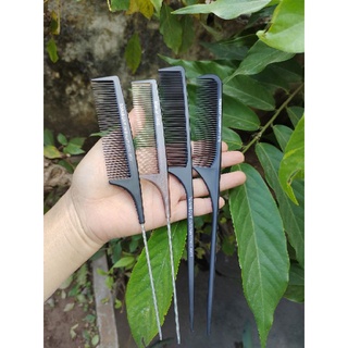 Lược đuôi nhọn