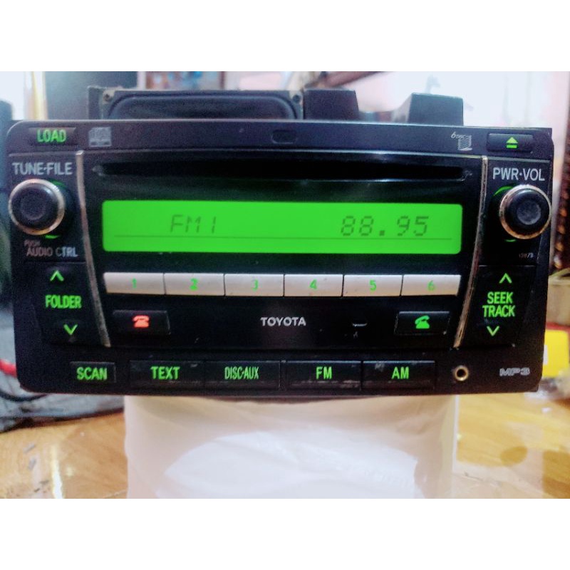 Đầu cd 6 disk aux bluetooth usb tháo xe toyota hilux 2005 06 .....2015