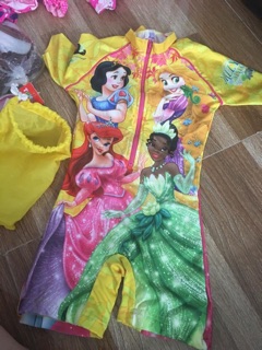 Set đầm công chúa cho bé 2500k
