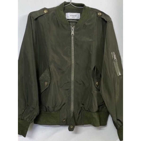 Áo khoác boomer ngắn size L