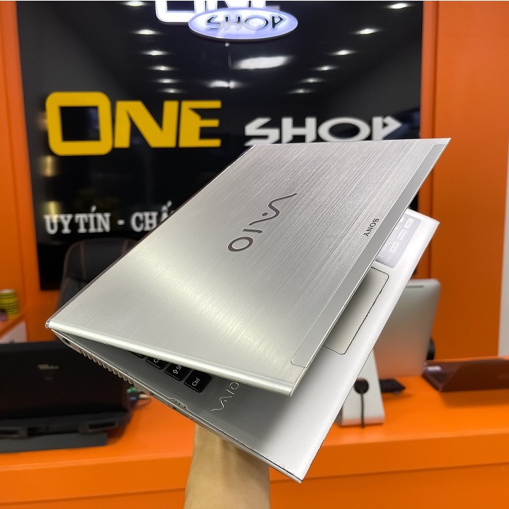 [ Đẳng Cấp - Siêu Chất ] Sony Vaio ultrabook SVT11 Core i5 3317U/ Ram 8Gb/ SSD 256Gb/ màn hình 11.6 inch siêu mỏng nhẹ . | BigBuy360 - bigbuy360.vn