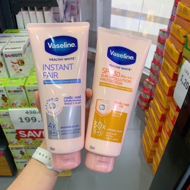 Kem dưỡng da Vaseline