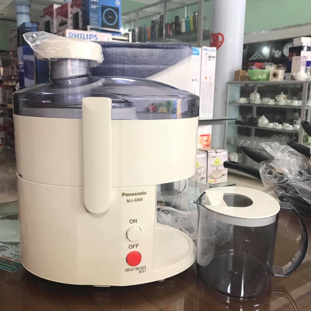 Máy ép trái cây Panasonic MJ68M