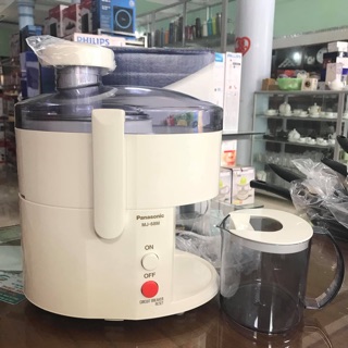 Máy ép trái cây Panasonic MJ68M