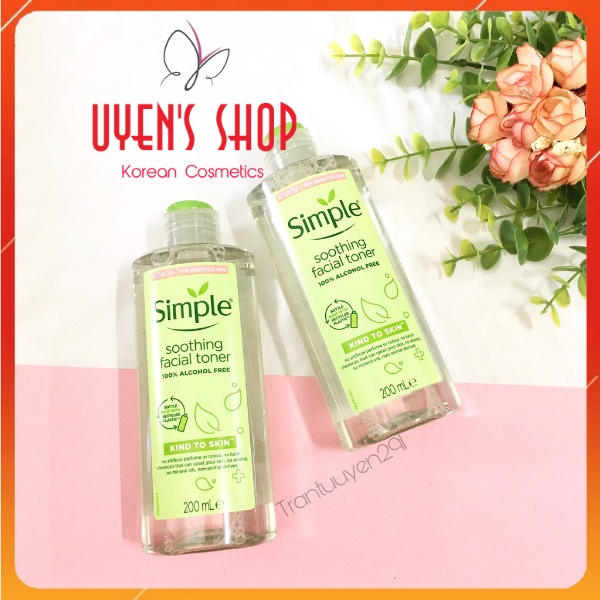 Nước hoa hồng Simple Soothing Facial Toner 200ml