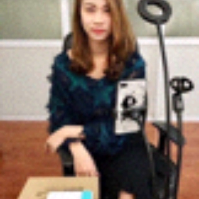 Công cụ hỗ trợ live tream ( đế kẹp)