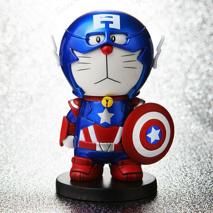 Mô hình Doraemon đóng giả người sắt độc đáo