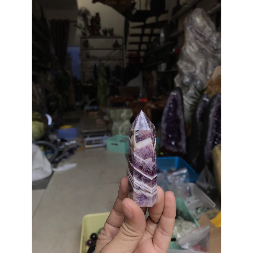 Trụ đá màu tím - Trụ đá thanh tẩy thach anh tím | BigBuy360 - bigbuy360.vn