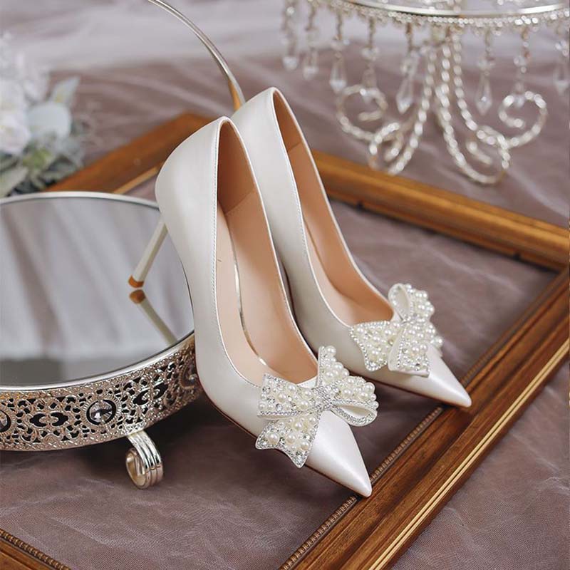 Giày Cao Gót Vải Satin Đính Nơ Ngọc Trai Thời Trang Pháp Cho Nữ