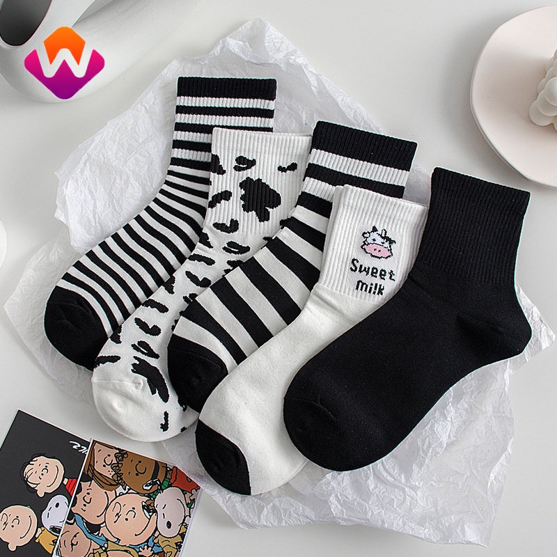 Tất cổ cao cho nam nữ unisex hình vằn bò sữa cực xinh xắn