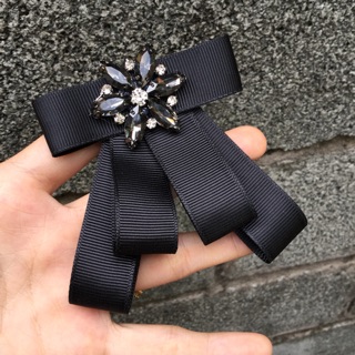 Nơ cài áo mặt đá N142