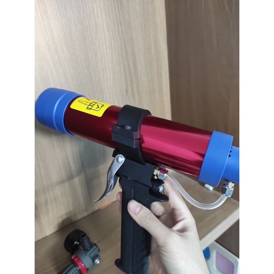 Dụng cụ bơm keo dùng khí nén siêu nhanh siêu bền siêu khỏe
