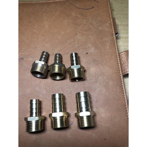 Đuôi chuột -đầu răng thau gắn ống nước -RN21