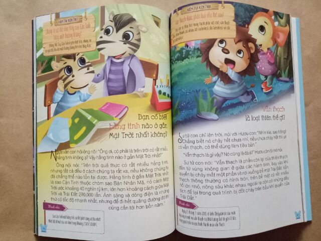 Sách - Hỏi gì cũng biết (Vũ trụ thật đơn giản) - 39k | BigBuy360 - bigbuy360.vn