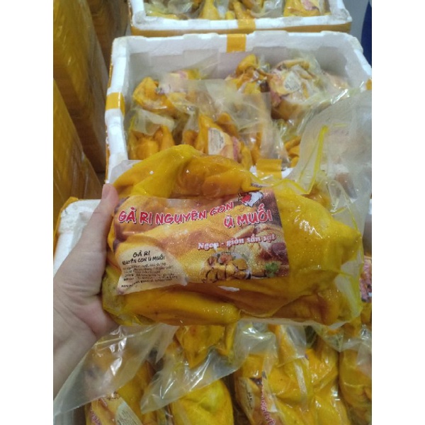 Gà ủ muối nguyên con | BigBuy360 - bigbuy360.vn
