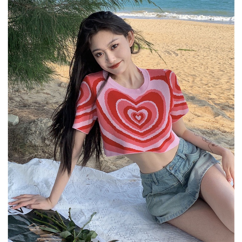 Áo Thun Dệt Kim Ngắn Tay Họa Tiết Trái Tim Phong Cách Âu Mỹ Cho Nữ
