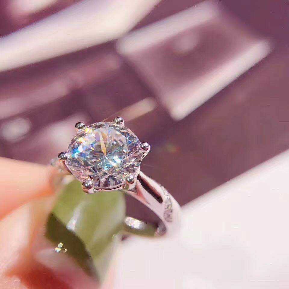 S925 Bạc Moissan Diamond 2 Carat Nhẫn cặp Nam và Nữ Kim cương Sống cho bạn gái Quà tặng sinh nhật Ngày lễ tình nhân