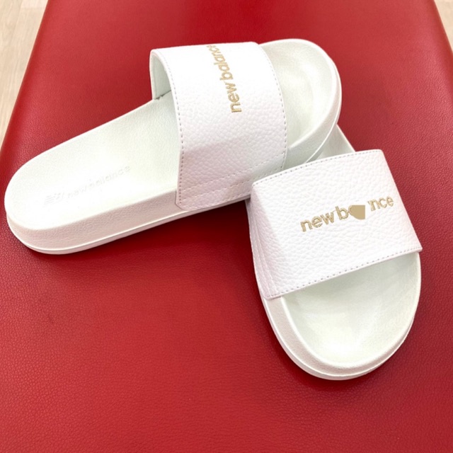 Dép 𝗡.𝗘.𝗪 𝗕𝗔𝗟𝗔𝗡𝗖𝗘 màu trắng  - Dép quai ngang nữ mẫu mới