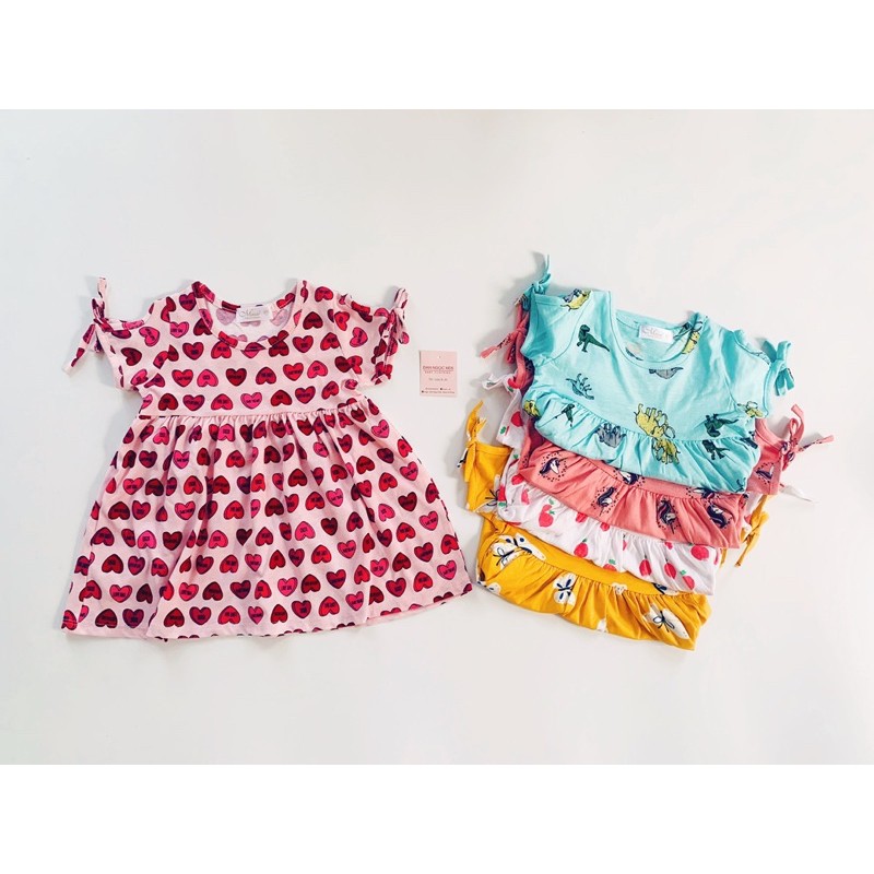 Váy thắt nơ bé gái