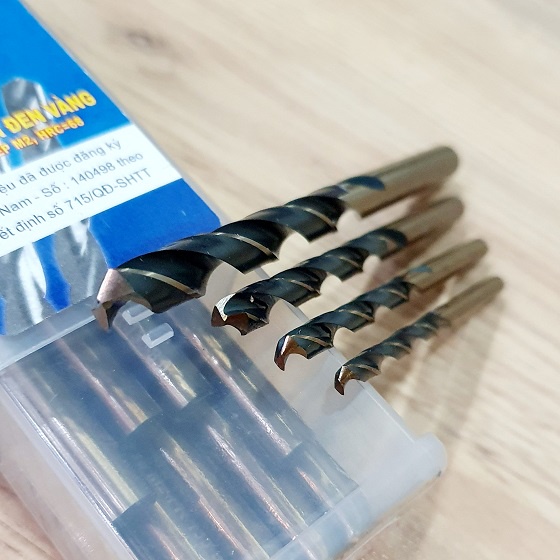 Bộ Gồm 4 Mũi Khoan Cỡ 4ly2, 5ly, 6ly, 8ly Đen Vàng Cực Phẩm Dùng Khoan Inox Chất Liệu Thép M2, HRC=68, Fr.135