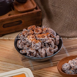 Ô mai Vạn Lợi - Mơ dẻo không hạt chua cay mặn ngọt - Hộp