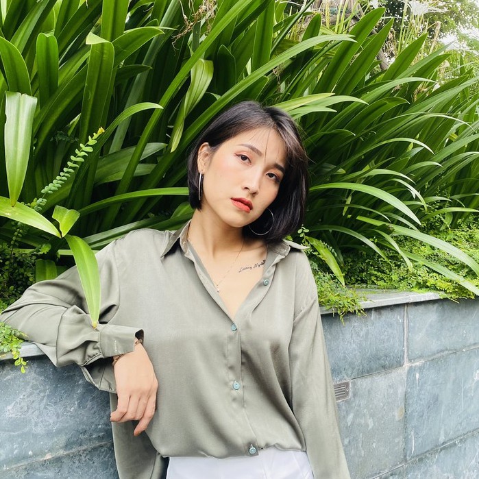 Áo Sơ Mi Nữ, Dài Tay Hàn Quốc Form Rộng Công Sở Chất Lụa Cao Cấp Mềm Mát Màu Sắc Hiện Đại :Trắng/Rêu/Nude Nâu/Xanh | BigBuy360 - bigbuy360.vn