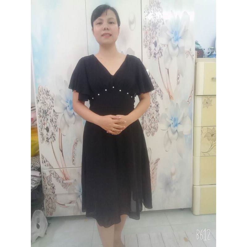 Đầm đen tay cánh tiên đính ngọc💕video + ảnh thật 💕 | BigBuy360 - bigbuy360.vn