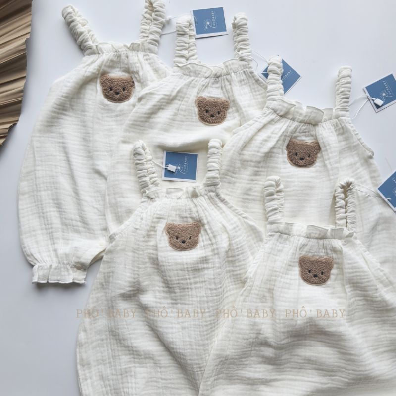 body gấu thêu 2 dây chất liệu xômuslin cao cấp thấm hút sành điệu