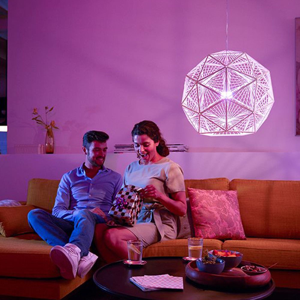 Đèn thông minh Philips Hue White and Color Ambiance E27-đèn 16 triệu màu, BH 2 Năm