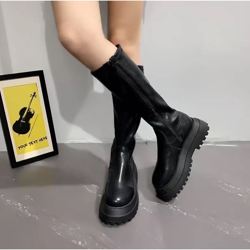 GIÀY BOOTS DA TRƠN CỔ CAO KHOA BÊN ĐẾ ĐỘN NGẦU ĐÉT