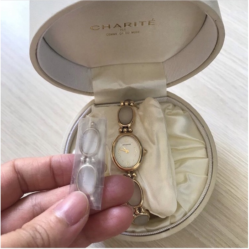 Đồng hồ nữ Charité