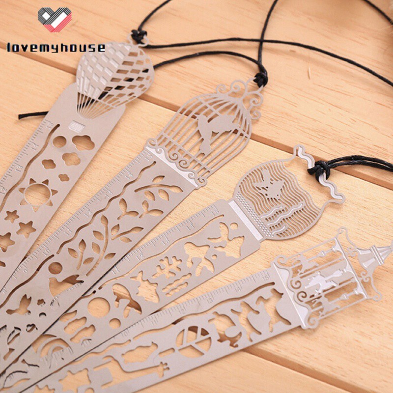 1 cây thước kiêm bookmark siêu mỏng bằng kim loại khoét rỗng tạo hình thế giới cổ tích sáng tạo đẹp mắt Maxell-ly