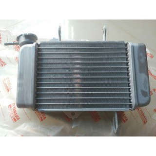 Két nước tản nhiệt Exciter 135 Yamaha