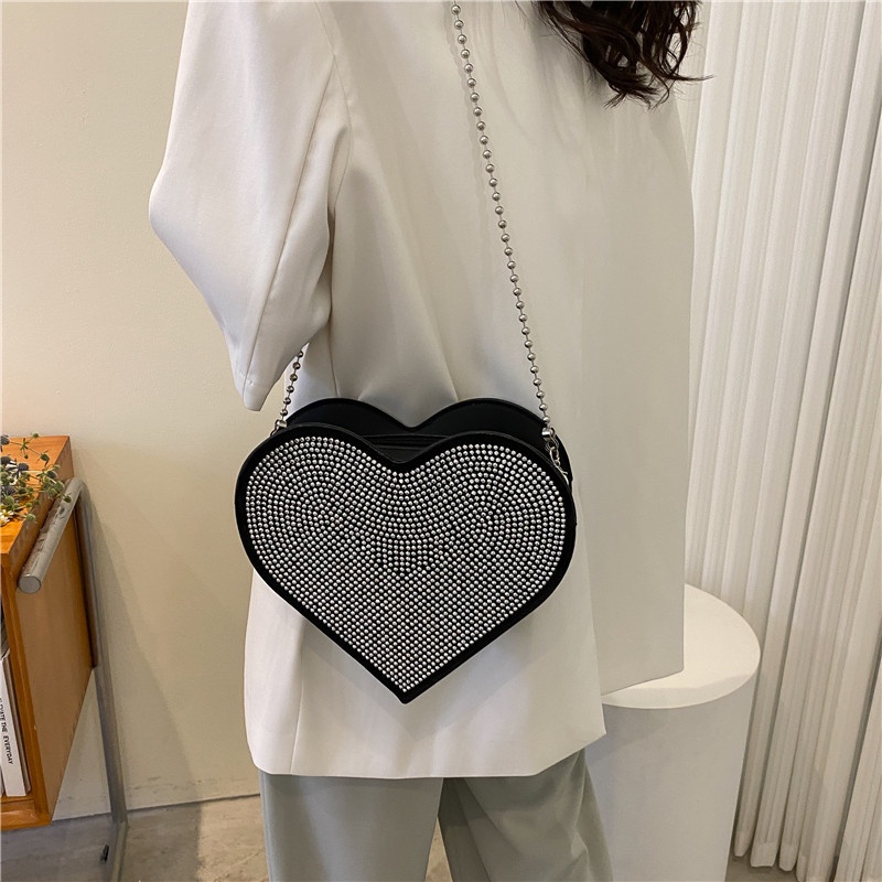 Túi Đeo Vai Hình Trái Tim Đính Đá Lấp Lánh Thời Trang Hàn Quốc 2022
