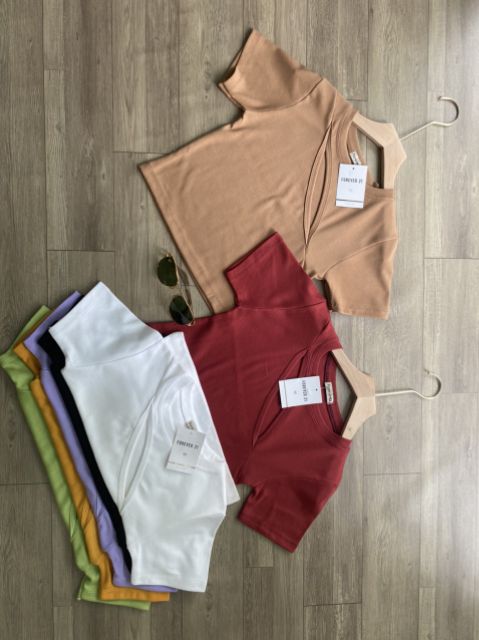 [Mã FAMAYWA giảm 10K đơn 50K] [Ảnh thậtVideo cận chất] Áo thun croptop hở ngực | BigBuy360 - bigbuy360.vn