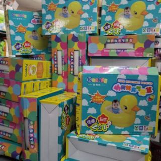CHẬU TẮM PHAO VỊT VÀNG CHO BÉ