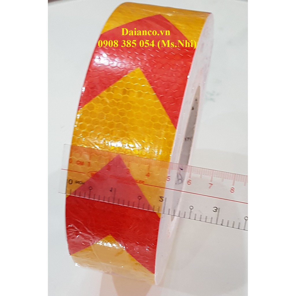 Băng keo phản quang 3M hình mũi tên lớn -Dài 50M- Kèm ảnh thật