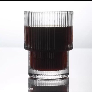 Ly thuỷ tinh kẻ sọc cao cấp