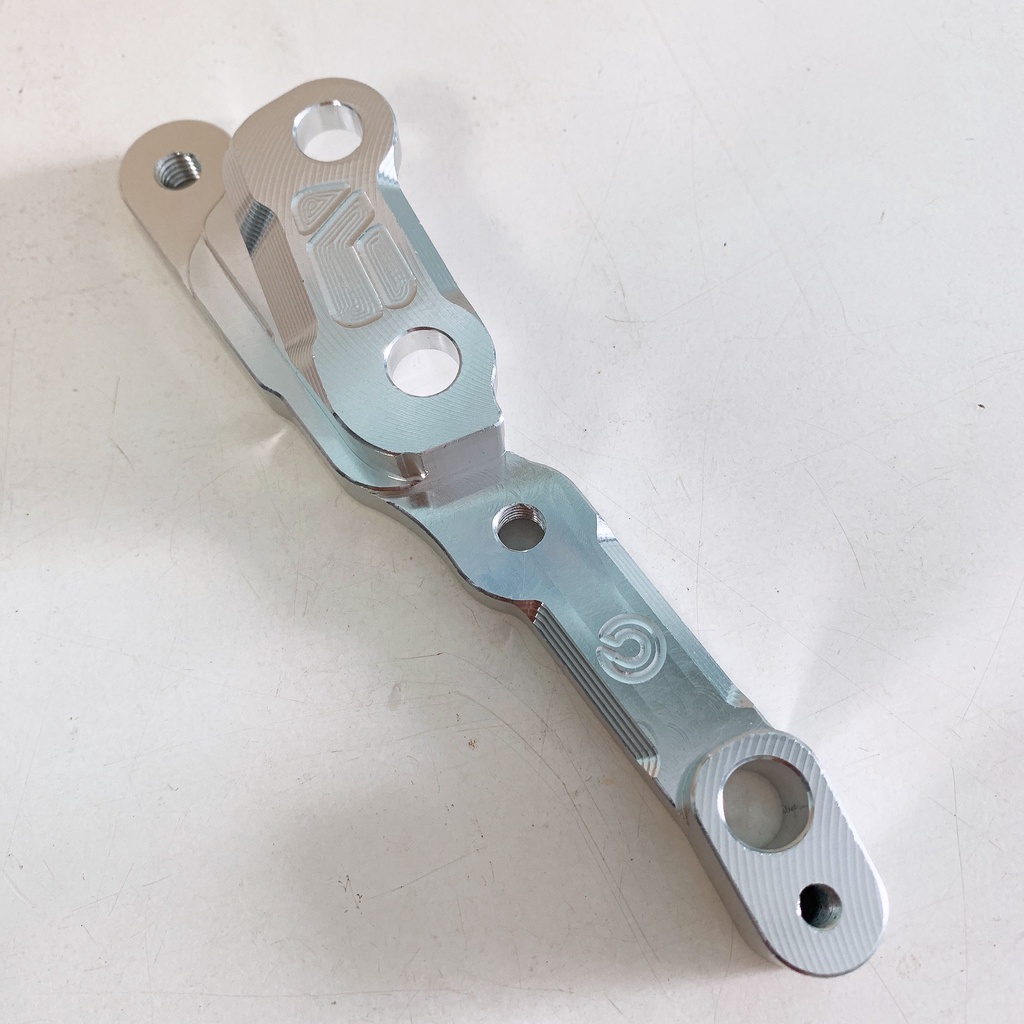 Pát CNC - Pát Trước xe SH gắn Heo Dầu Brercmbe Adelin 4piston đối xứng, đi đĩa size Zin của xe size 247mm