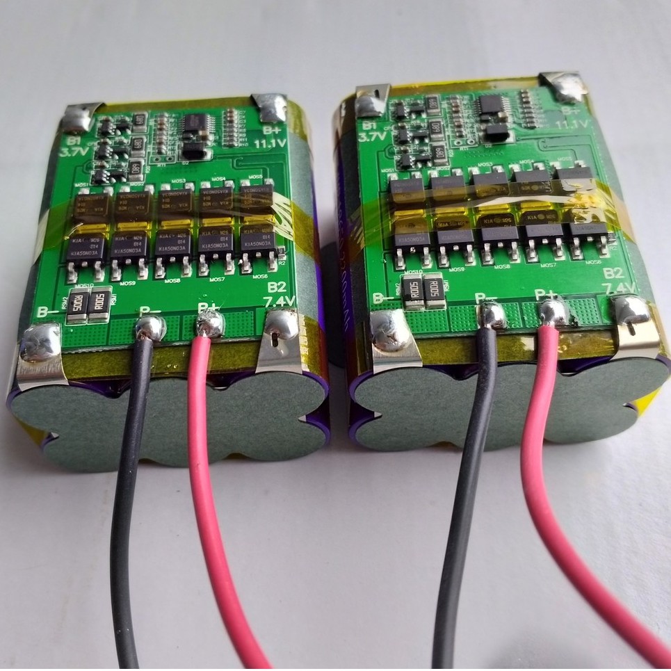 Khối pin 12v 6cell đóng sẵn kèm mạch bảo vệ 30A