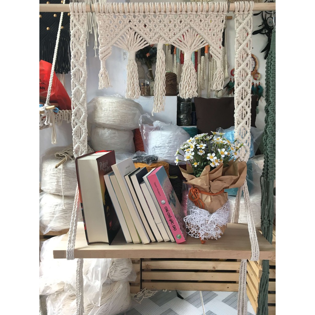Kệ gỗ treo tường macrame có dây thừng ngang 60cm x 25cm làm giá sách, kệ trang trí