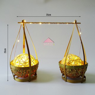 Đèn mây tre dạng quang gánh trang trí độc đáo
