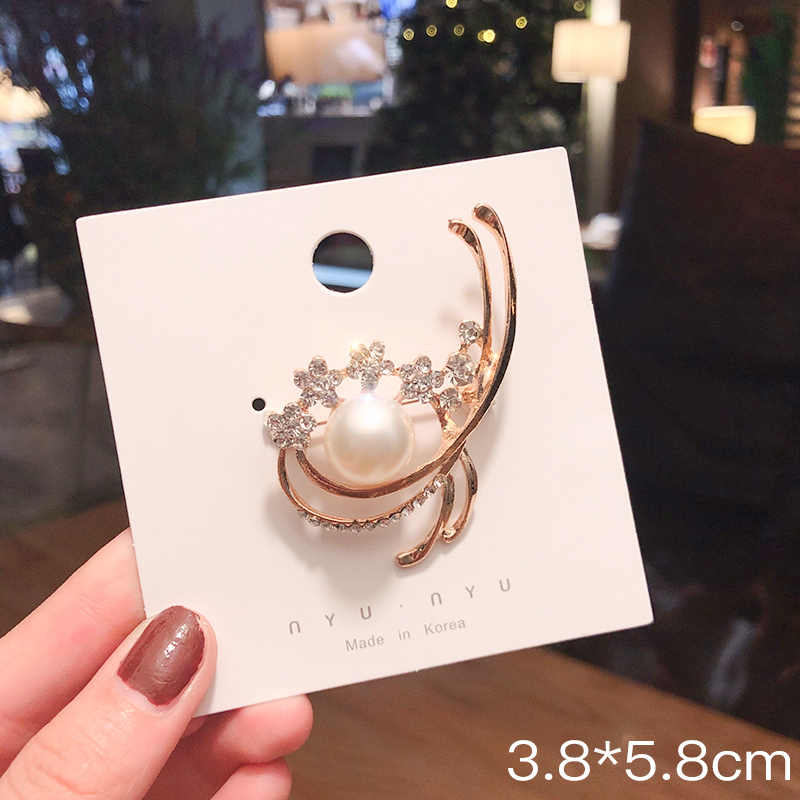 Ghim Cài Áo Hình Bông Hoa Đính Pha Lê Giả Sang Trọng Thời Trang Cho Nữ