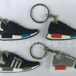 móc khóa giày sneaker combo 50 cái