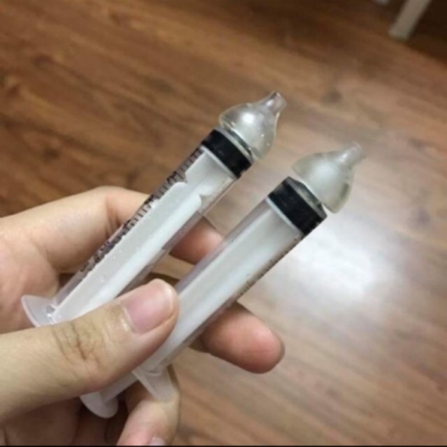 Xilanh + núm silicon rửa mũi cho bé