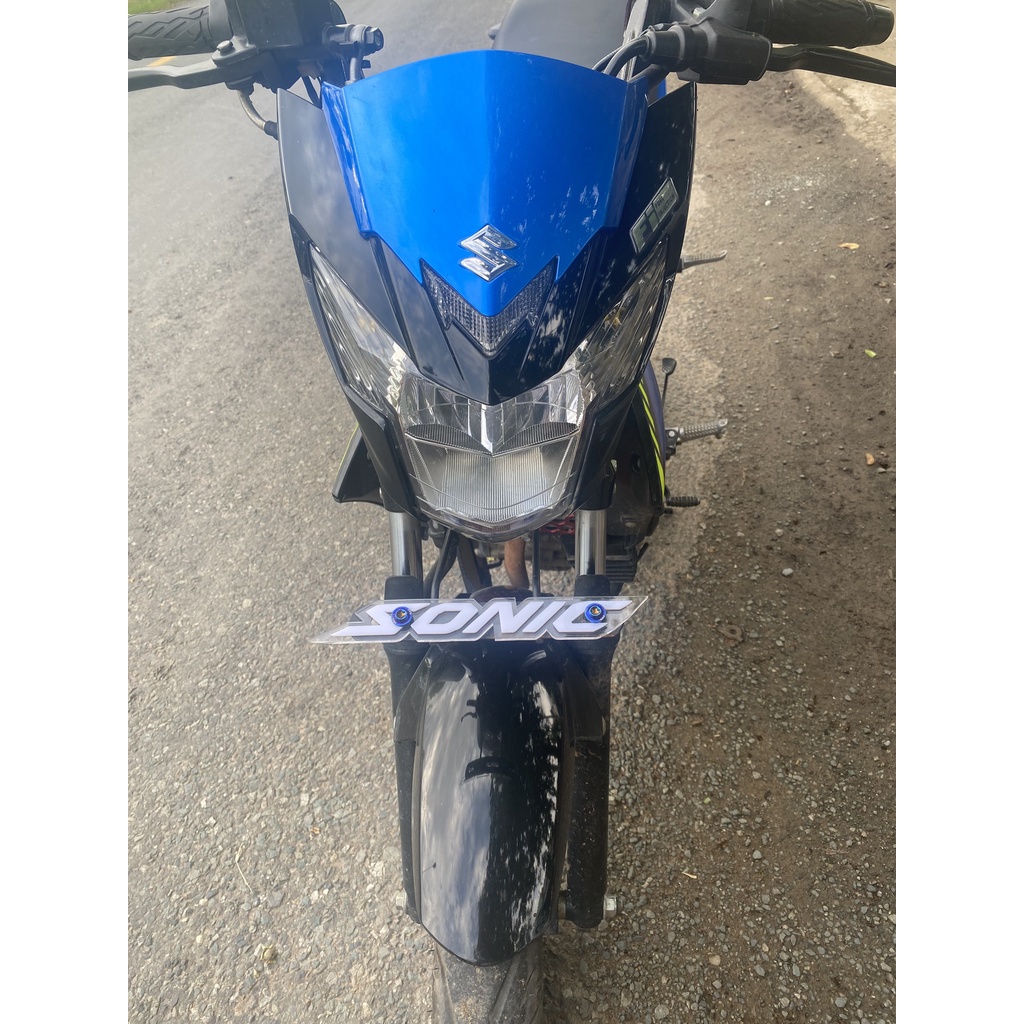 (Tặng 2 ốc titan) Bảng Sonic - Chữ nổi gắn trước xe - Đồ chơi xe Sonic