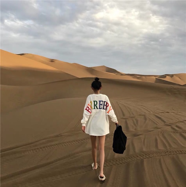 Á hoodie nữ kiểu giấu quần