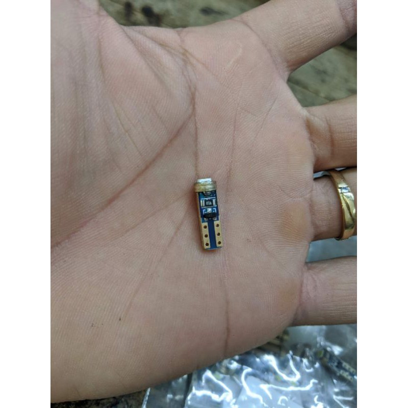 Led T5 cree màu trắng chuyên dùng thay thế bóng đồng hồ ex cũ