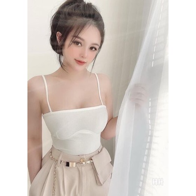 Áo croptop tăm hai dây phối viền ngực quyến rũ